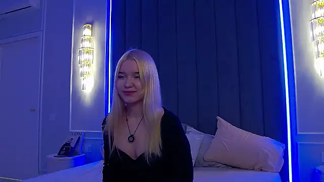 Snapshot of KimmyFlare chatting on 13, 1, 2026 KimmyFlare online show from 13, 1, 2026