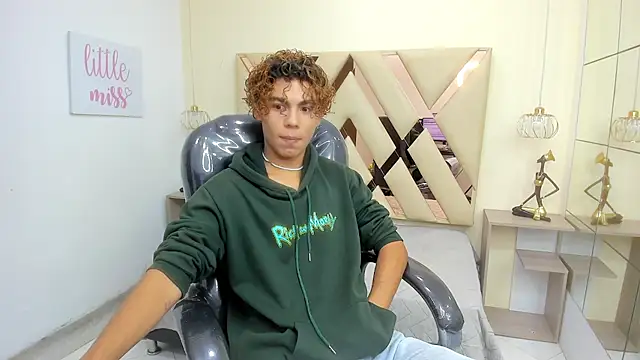 Anyelo Twink online show from 7, 3, 2026