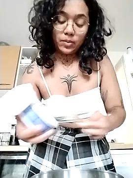 therealsun8 online show from 10, 4, 2026