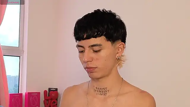 Maiky Cooper01 online show from 22, 3, 2026