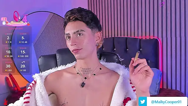 Snapshot of Maiky_Cooper01 chatting on 25, 6, 2026 Maiky Cooper01 online show from 25, 6, 2026