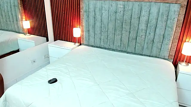 Arianaa Cooper  online show from 16, 1, 2026