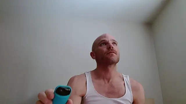 FrankieFuckMe online show from 7, 2, 2026