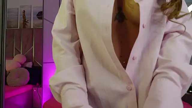 rianaaross online show from 7, 3, 2026