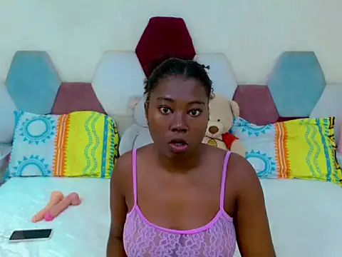 sabriana smith1 online show from 17, 3, 2026