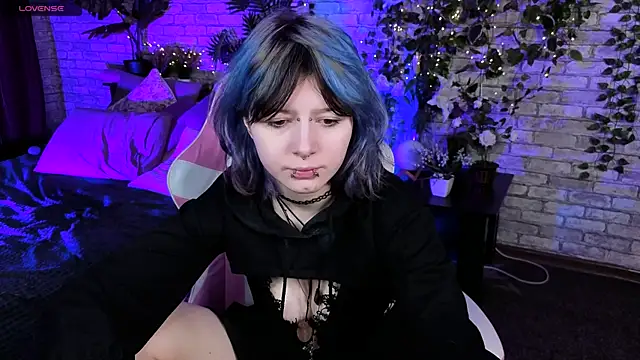 Ashley Veil online show from 3, 3, 2026