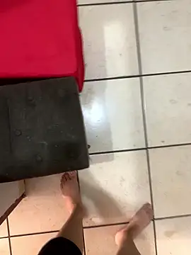 jhon01605 online show from 12, 1, 2026