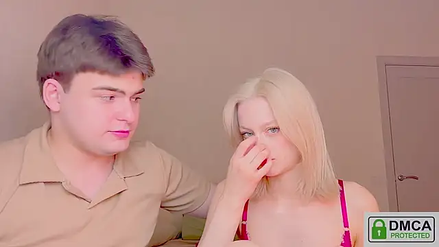 your molly mark  online show from 27, 3, 2026