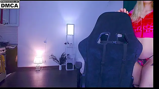 Snapshot of sailormoon666_ chatting on 18, 5, 2026 sailormoon666 online show from 18, 5, 2026