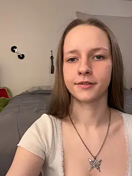 NoFilterAngels online show from 17, 4, 2026
