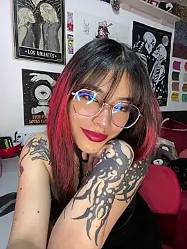 Snapshot of neo_vampy chatting on 27, 2, 2026 neo vampy online show from 27, 2, 2026