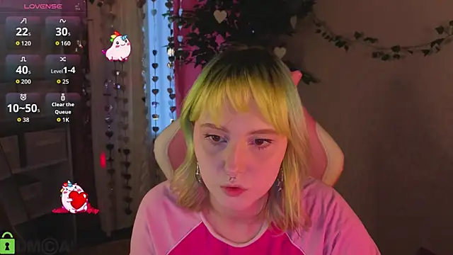 Snapshot of Roziett_Belle chatting on 16, 2, 2026 Roziett Belle online show from 16, 2, 2026