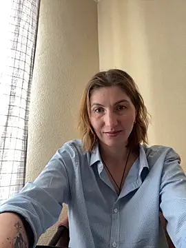  Crystal 2 online show from 5, 2, 2026