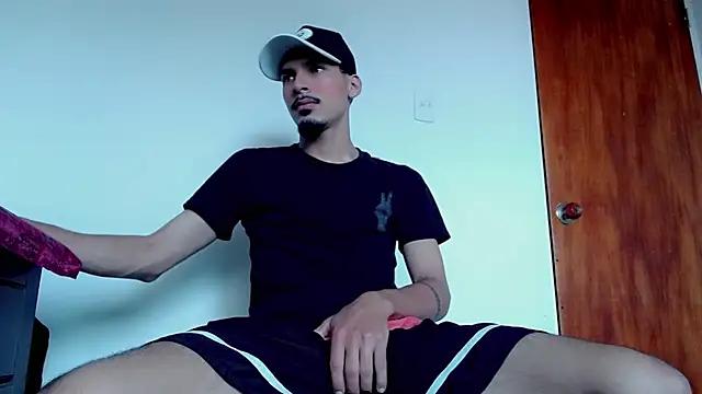 Snapshot of Yankees_xxx chatting on 1, 7, 2026 Yankees xxx online show from 1, 7, 2026
