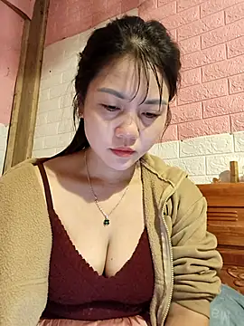 Ngocmai lazdy online show from 12, 3, 2026