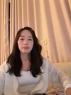 wenwenyaa online show from 23, 4, 2026