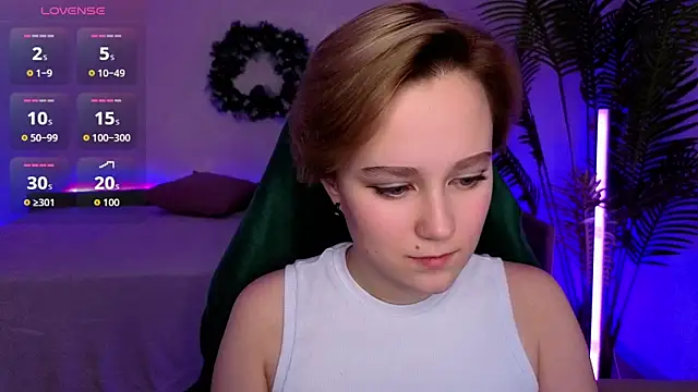 Snapshot of Ellie_Heavenly chatting on 18, 1, 2026 Ellie Heavenly online show from 18, 1, 2026