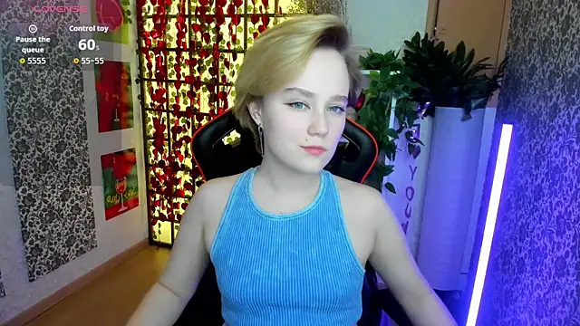 Snapshot of Ellie_Heavenly chatting on 20, 2, 2026 Ellie Heavenly online show from 20, 2, 2026