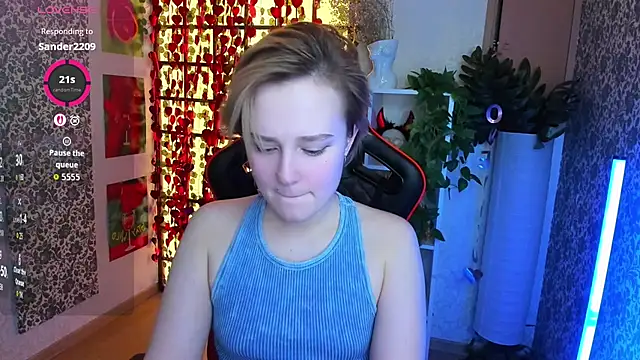 Snapshot of Ellie_Heavenly chatting on 28, 2, 2026 Ellie Heavenly online show from 28, 2, 2026