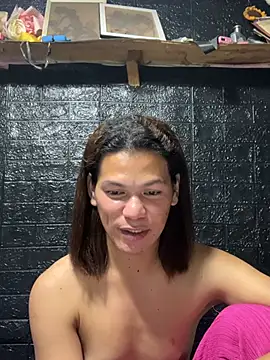 HugeAgatha online show from 22, 2, 2026