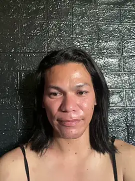 HugeAgatha online show from 2, 4, 2026