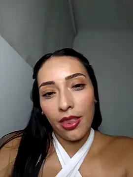 Snapshot of anny_bianchy chatting on 13, 3, 2026 anny bianchy online show from 13, 3, 2026