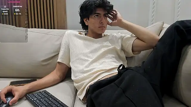 Snapshot of noahx_valko chatting on 27, 2, 2026 noahx valko online show from 27, 2, 2026