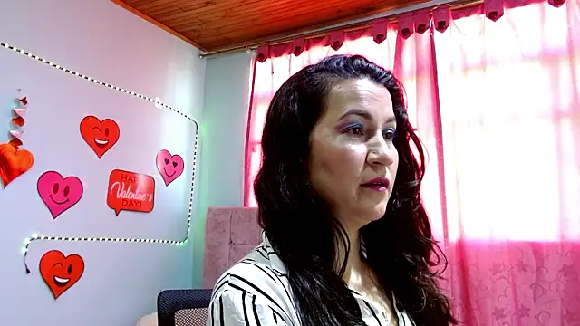 Snapshot of talia_mystic chatting on 10, 2, 2026 talia mystic online show from 10, 2, 2026