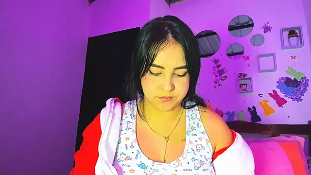 Penelopeflame18 online show from 17, 4, 2026