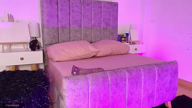 Snapshot of Lucy_Carson_ chatting on 13, 2, 2026 Lucy Carson online show from 13, 2, 2026