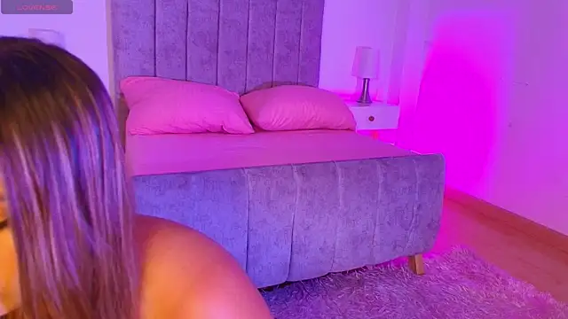 Lucy Carson  online show from 17, 4, 2026