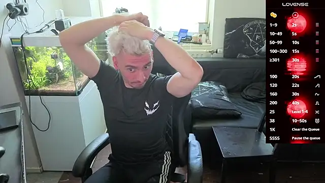 Rayzel White online show from 7, 4, 2026