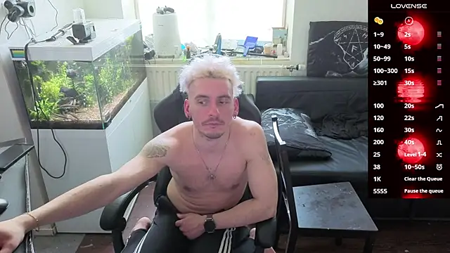 Rayzel White online show from 8, 4, 2026