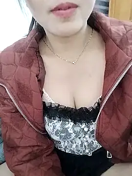 MaiNgoc sexy online show from 4, 2, 2026