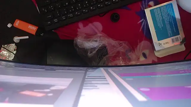 Snapshot of Loriiiany chatting on 2, 3, 2026 Loriiiany online show from 2, 3, 2026