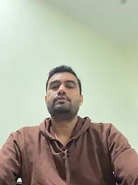 Snapshot of Arman-choudhary1998 chatting on 1, 2, 2026 Arman-choudhary1998 online show from 1, 2, 2026