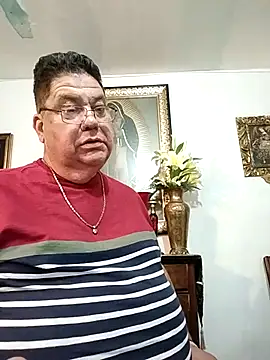 Snapshot of Zordomudo13 chatting on 8, 2, 2026 Zordomudo13 online show from 8, 2, 2026