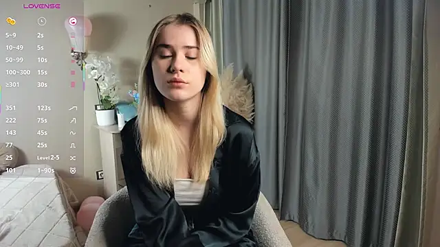 LuanaFincel online show from 17, 2, 2026