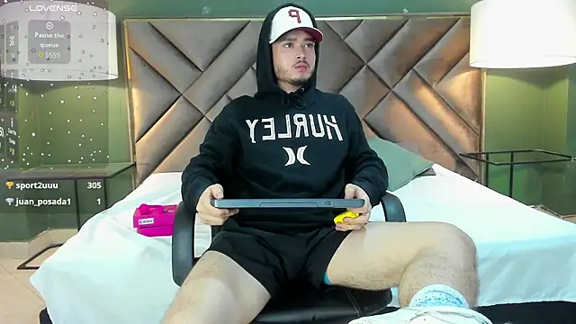 Snapshot of Salvattore_Muller chatting on 18, 2, 2026 Salvattore Muller online show from 18, 2, 2026