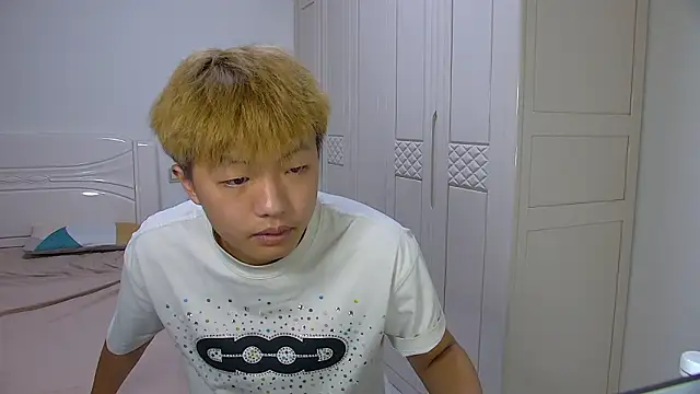 Chocolates-001 online show from 14, 3, 2026