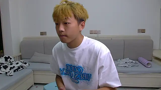 Chocolates-001 online show from 21, 3, 2026