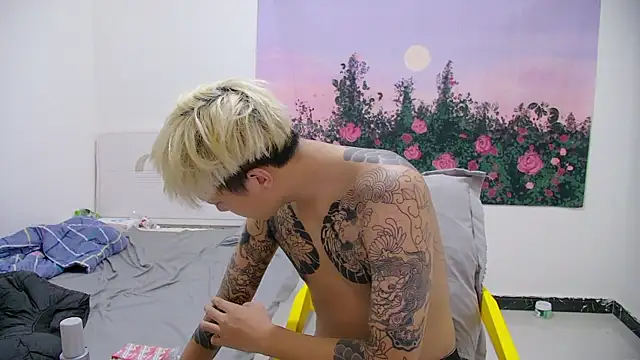 Chocolates-001 online show from 17, 4, 2026