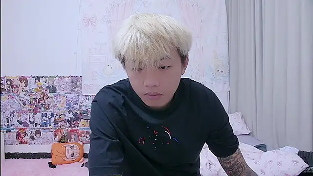 Chocolates-001 online show from 20, 4, 2026