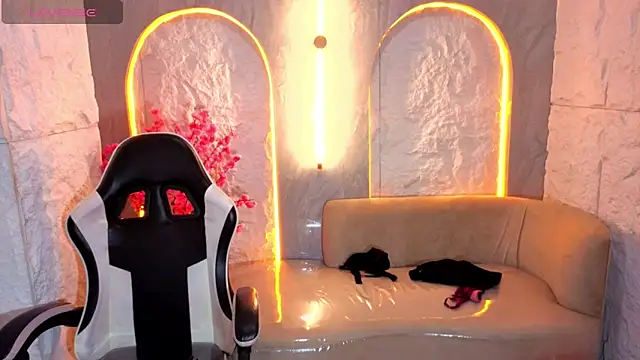 Snapshot of Stefany_Tx chatting on 13, 3, 2026 Stefany Tx online show from 13, 3, 2026