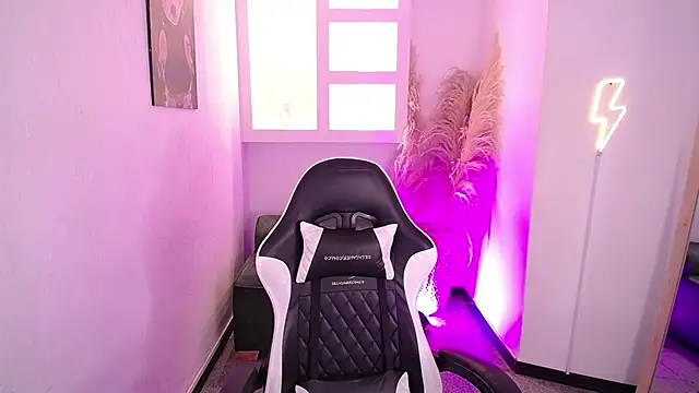 melodyy as online show from 24, 2, 2026