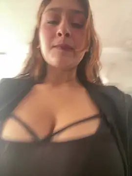 TatiJx Pink online show from 19, 2, 2026