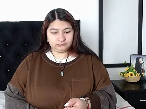 LauraHorny69 online show from 22, 2, 2026