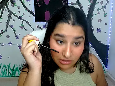 Im May  online show from 28, 2, 2026