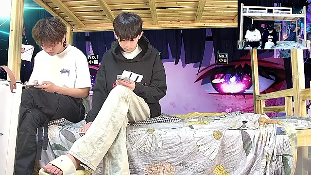 xiaohuangren01 online show from 5, 3, 2026