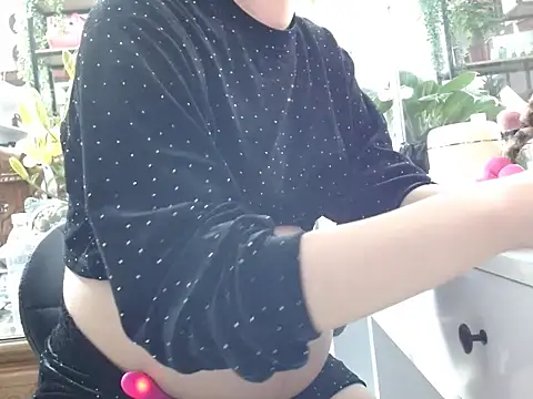 Mika-Spa21 online show from 7, 2, 2026